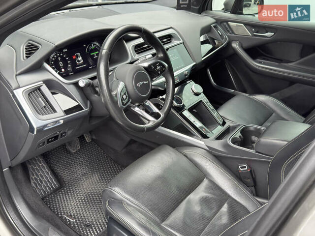 Серый Ягуар I-Pace, объемом двигателя 0 л и пробегом 155 тыс. км за 25300 $, фото 8 на Automoto.ua