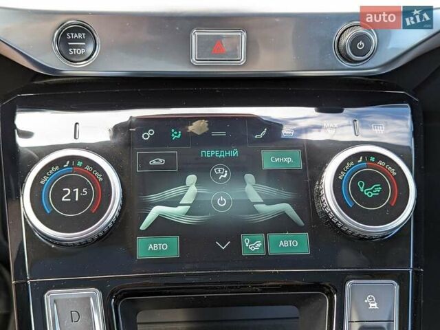 Серый Ягуар I-Pace, объемом двигателя 0 л и пробегом 72 тыс. км за 29499 $, фото 30 на Automoto.ua