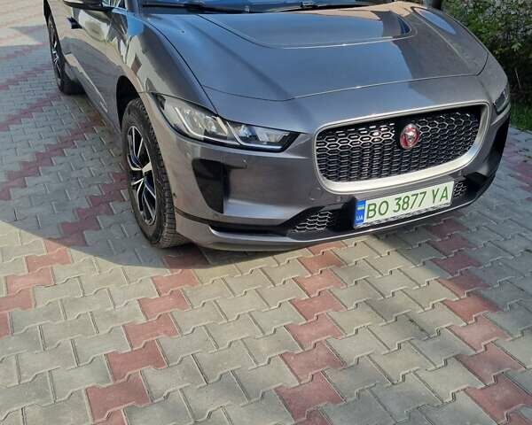 Серый Ягуар I-Pace, объемом двигателя 0 л и пробегом 89 тыс. км за 22700 $, фото 3 на Automoto.ua