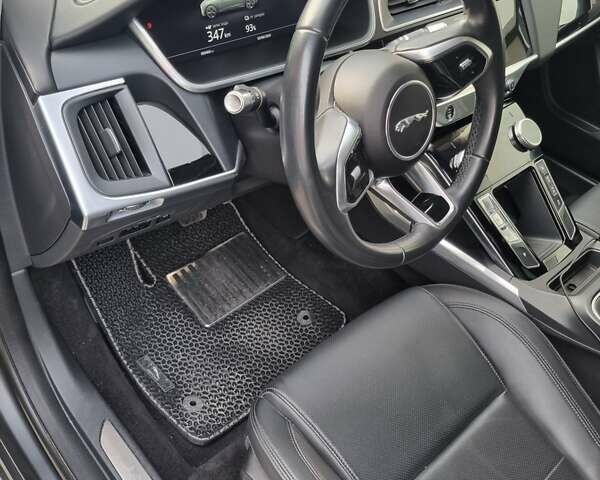 Серый Ягуар I-Pace, объемом двигателя 0 л и пробегом 89 тыс. км за 22700 $, фото 16 на Automoto.ua