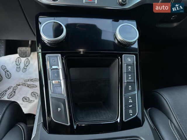 Серый Ягуар I-Pace, объемом двигателя 0 л и пробегом 123 тыс. км за 26500 $, фото 67 на Automoto.ua