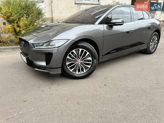 Серый Ягуар I-Pace, объемом двигателя 0 л и пробегом 111 тыс. км за 28200 $, фото 2 на Automoto.ua