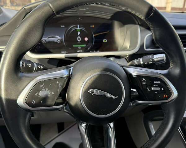Серый Ягуар I-Pace, объемом двигателя 0 л и пробегом 169 тыс. км за 23499 $, фото 45 на Automoto.ua