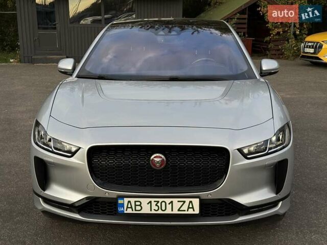 Серый Ягуар I-Pace, объемом двигателя 0 л и пробегом 209 тыс. км за 20900 $, фото 4 на Automoto.ua