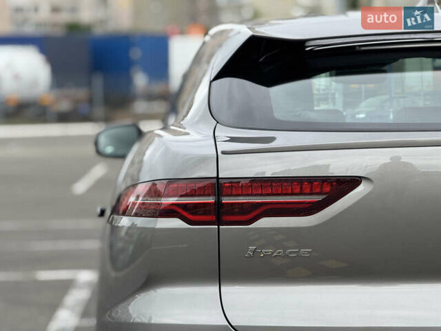 Серый Ягуар I-Pace, объемом двигателя 0 л и пробегом 150 тыс. км за 20900 $, фото 20 на Automoto.ua