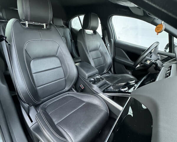 Серый Ягуар I-Pace, объемом двигателя 0 л и пробегом 149 тыс. км за 21900 $, фото 44 на Automoto.ua