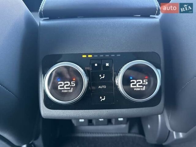 Серый Ягуар I-Pace, объемом двигателя 0 л и пробегом 94 тыс. км за 25900 $, фото 67 на Automoto.ua