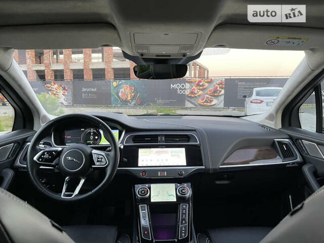 Серый Ягуар I-Pace, объемом двигателя 0 л и пробегом 97 тыс. км за 35000 $, фото 24 на Automoto.ua