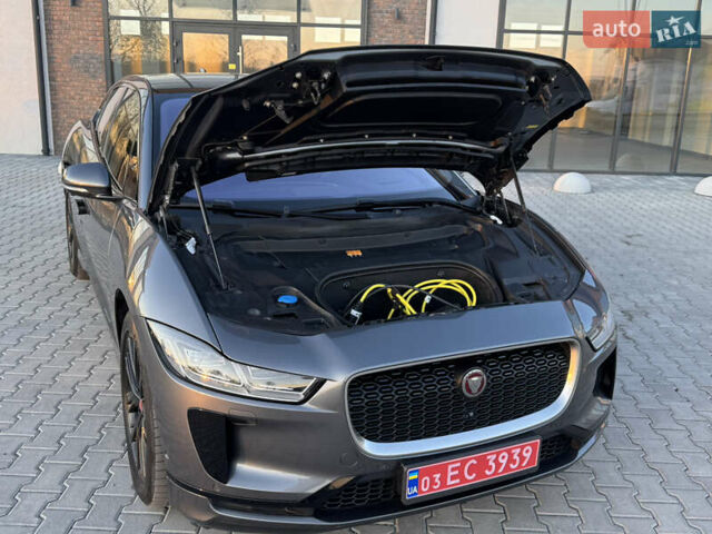 Серый Ягуар I-Pace, объемом двигателя 0 л и пробегом 123 тыс. км за 26500 $, фото 35 на Automoto.ua
