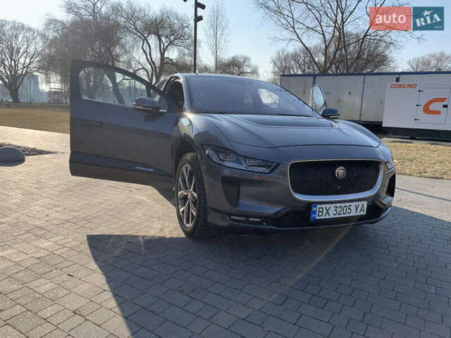 Серый Ягуар I-Pace, объемом двигателя 0 л и пробегом 82 тыс. км за 27300 $, фото 1 на Automoto.ua
