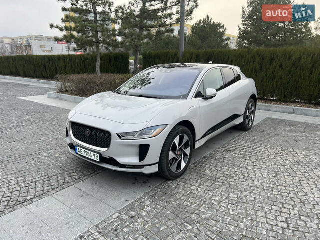 Серый Ягуар I-Pace, объемом двигателя 0 л и пробегом 49 тыс. км за 28300 $, фото 2 на Automoto.ua