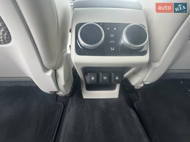 Серый Ягуар I-Pace, объемом двигателя 0 л и пробегом 129 тыс. км за 26500 $, фото 77 на Automoto.ua