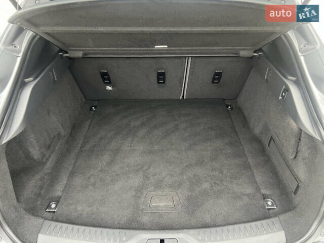 Сірий Ягуар I-Pace, об'ємом двигуна 0 л та пробігом 86 тис. км за 22753 $, фото 22 на Automoto.ua