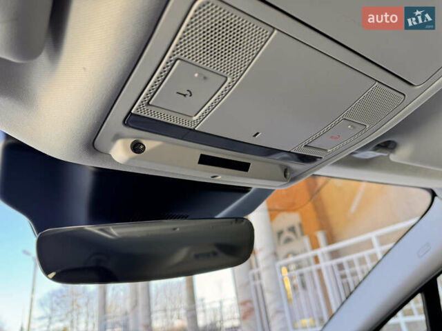 Серый Ягуар I-Pace, объемом двигателя 0 л и пробегом 142 тыс. км за 20900 $, фото 56 на Automoto.ua