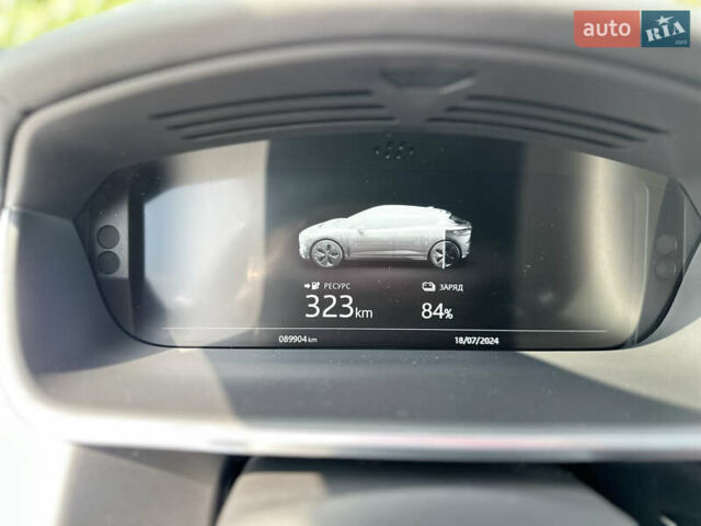 Серый Ягуар I-Pace, объемом двигателя 0 л и пробегом 90 тыс. км за 28300 $, фото 50 на Automoto.ua