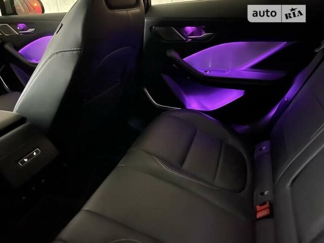 Серый Ягуар I-Pace, объемом двигателя 0 л и пробегом 107 тыс. км за 38500 $, фото 18 на Automoto.ua