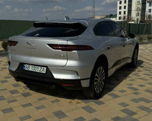 Серый Ягуар I-Pace, объемом двигателя 0 л и пробегом 212 тыс. км за 20500 $, фото 8 на Automoto.ua