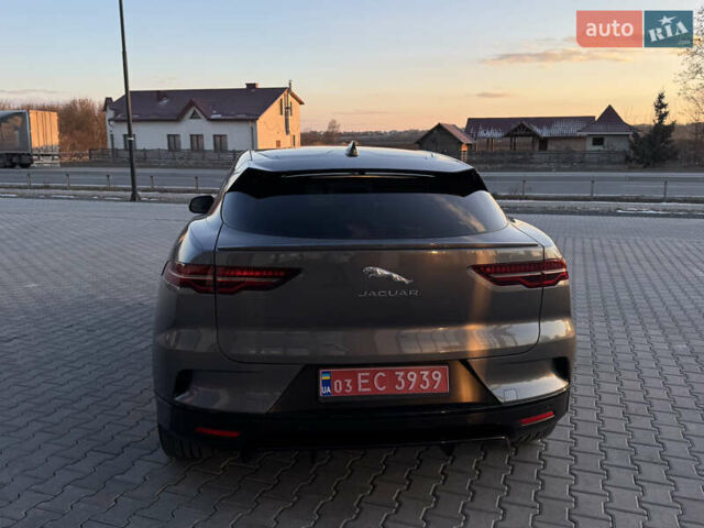 Серый Ягуар I-Pace, объемом двигателя 0 л и пробегом 123 тыс. км за 26500 $, фото 19 на Automoto.ua