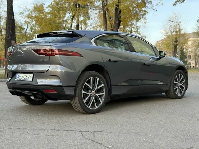 Серый Ягуар I-Pace, объемом двигателя 0 л и пробегом 123 тыс. км за 22999 $, фото 6 на Automoto.ua