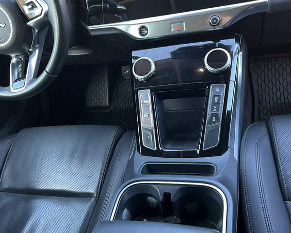 Серый Ягуар I-Pace, объемом двигателя 0 л и пробегом 132 тыс. км за 19999 $, фото 26 на Automoto.ua