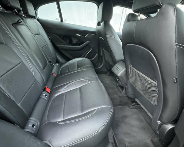 Серый Ягуар I-Pace, объемом двигателя 0 л и пробегом 149 тыс. км за 21900 $, фото 48 на Automoto.ua