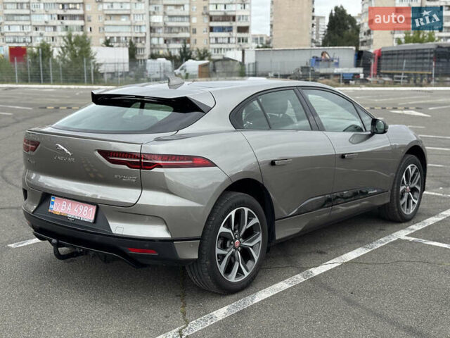 Серый Ягуар I-Pace, объемом двигателя 0 л и пробегом 150 тыс. км за 20900 $, фото 11 на Automoto.ua