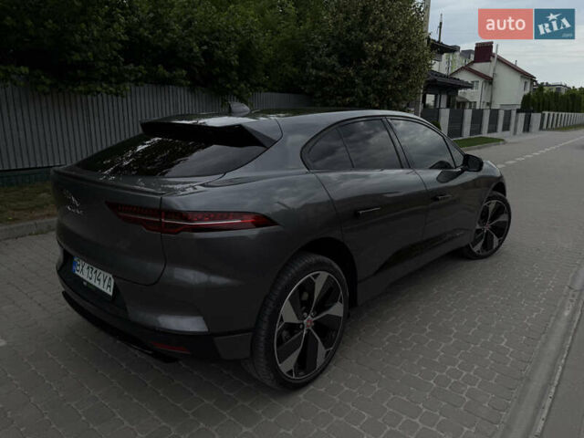 Серый Ягуар I-Pace, объемом двигателя 0 л и пробегом 98 тыс. км за 32000 $, фото 4 на Automoto.ua