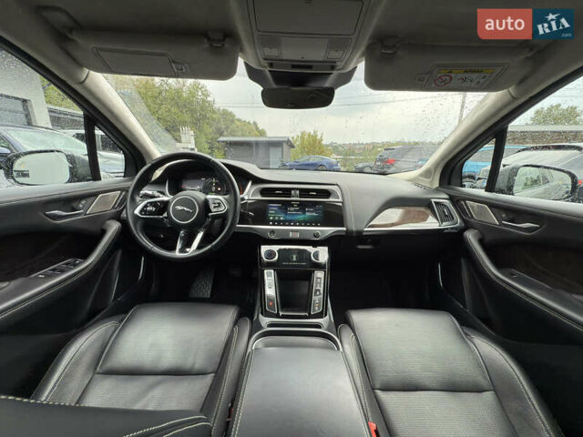Серый Ягуар I-Pace, объемом двигателя 0 л и пробегом 112 тыс. км за 26500 $, фото 14 на Automoto.ua