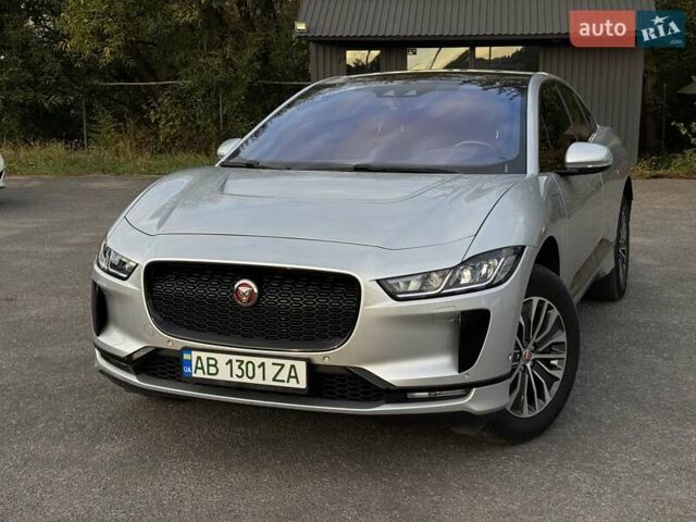 Серый Ягуар I-Pace, объемом двигателя 0 л и пробегом 209 тыс. км за 20900 $, фото 3 на Automoto.ua