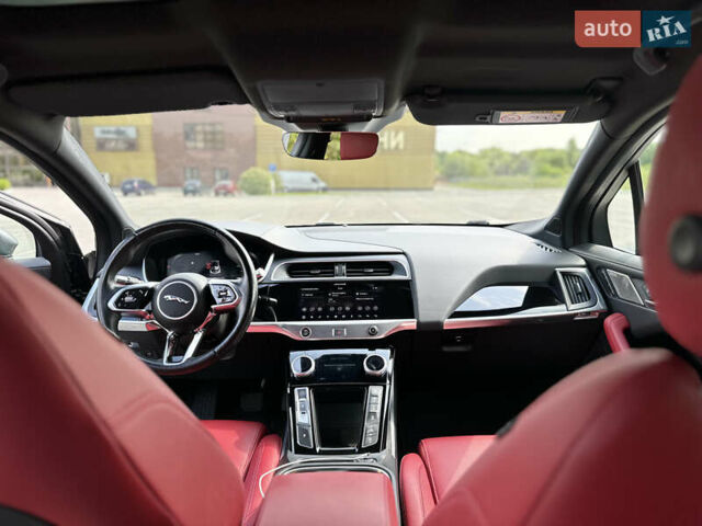 Серый Ягуар I-Pace, объемом двигателя 0 л и пробегом 90 тыс. км за 28300 $, фото 32 на Automoto.ua
