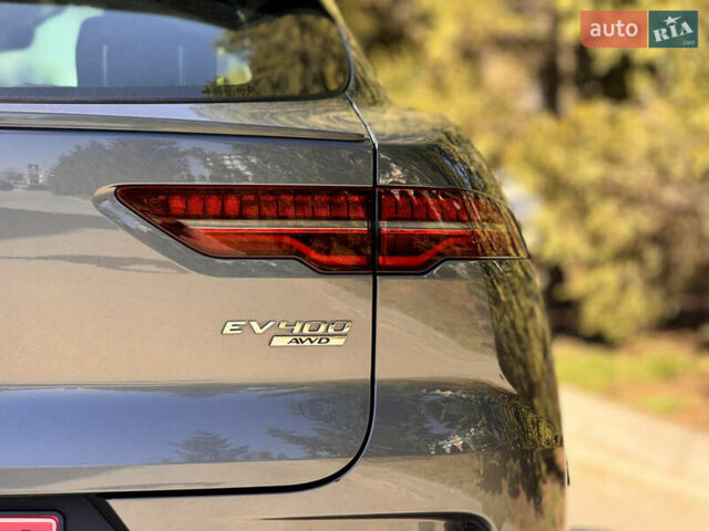 Серый Ягуар I-Pace, объемом двигателя 0 л и пробегом 142 тыс. км за 20900 $, фото 26 на Automoto.ua