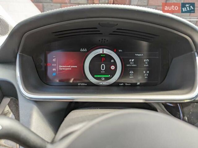 Серый Ягуар I-Pace, объемом двигателя 0 л и пробегом 72 тыс. км за 29499 $, фото 33 на Automoto.ua