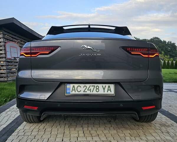 Серый Ягуар I-Pace, объемом двигателя 0 л и пробегом 210 тыс. км за 22066 $, фото 7 на Automoto.ua