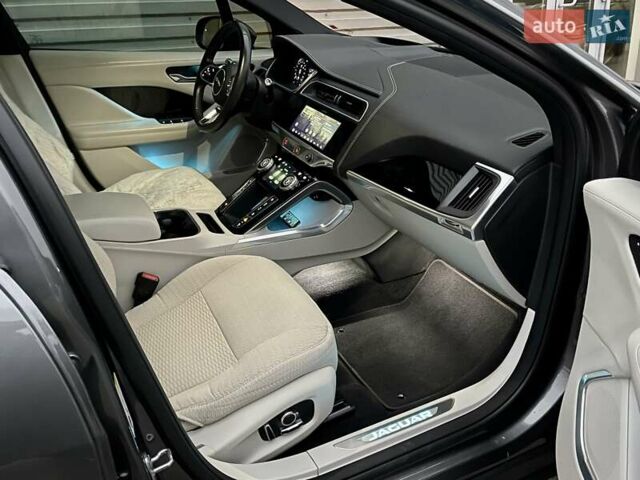 Серый Ягуар I-Pace, объемом двигателя 0 л и пробегом 83 тыс. км за 29500 $, фото 48 на Automoto.ua