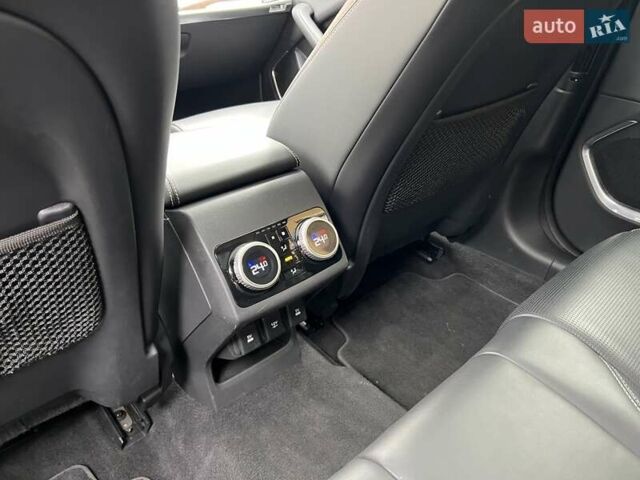 Серый Ягуар I-Pace, объемом двигателя 0 л и пробегом 103 тыс. км за 26300 $, фото 18 на Automoto.ua