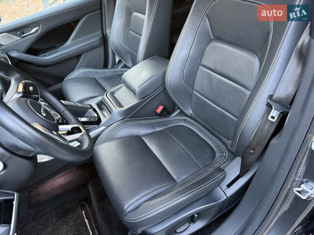 Серый Ягуар I-Pace, объемом двигателя 0 л и пробегом 172 тыс. км за 20500 $, фото 25 на Automoto.ua