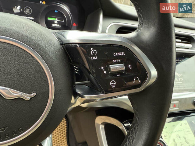 Серый Ягуар I-Pace, объемом двигателя 0 л и пробегом 117 тыс. км за 27000 $, фото 20 на Automoto.ua