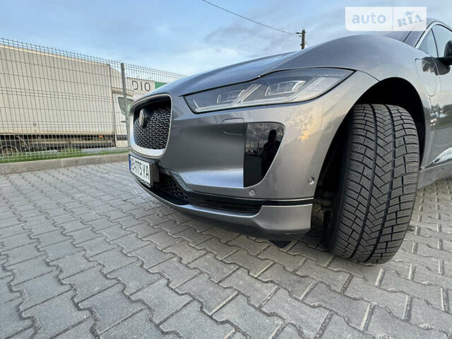 Серый Ягуар I-Pace, объемом двигателя 0 л и пробегом 149 тыс. км за 21900 $, фото 6 на Automoto.ua