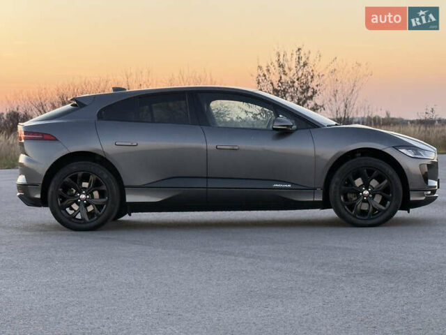 Серый Ягуар I-Pace, объемом двигателя 0 л и пробегом 172 тыс. км за 20500 $, фото 5 на Automoto.ua