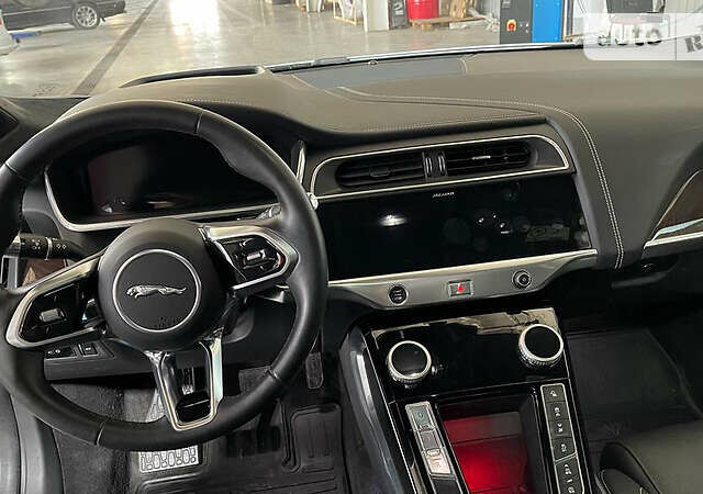 Серый Ягуар I-Pace, объемом двигателя 0 л и пробегом 46 тыс. км за 35000 $, фото 5 на Automoto.ua