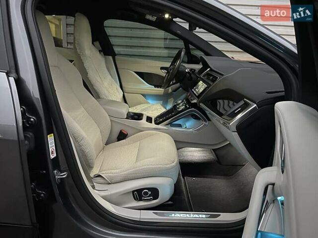 Серый Ягуар I-Pace, объемом двигателя 0 л и пробегом 83 тыс. км за 29500 $, фото 47 на Automoto.ua