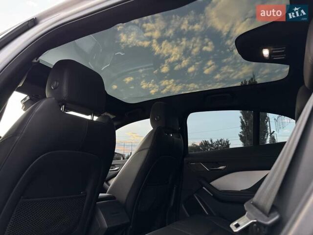 Серый Ягуар I-Pace, объемом двигателя 0 л и пробегом 209 тыс. км за 20900 $, фото 54 на Automoto.ua