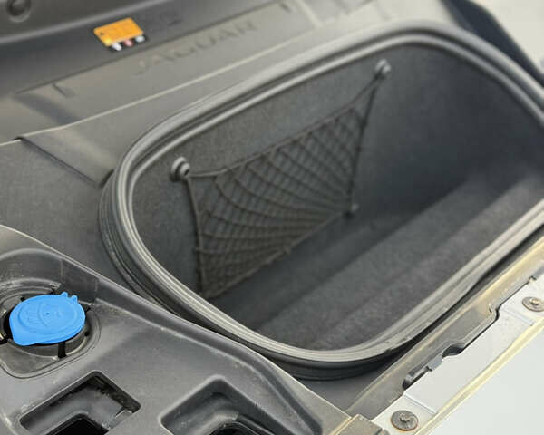 Сірий Ягуар I-Pace, об'ємом двигуна 0 л та пробігом 173 тис. км за 23499 $, фото 30 на Automoto.ua