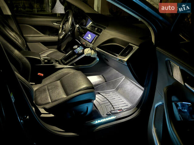 Сірий Ягуар I-Pace, об'ємом двигуна 0 л та пробігом 135 тис. км за 22999 $, фото 104 на Automoto.ua