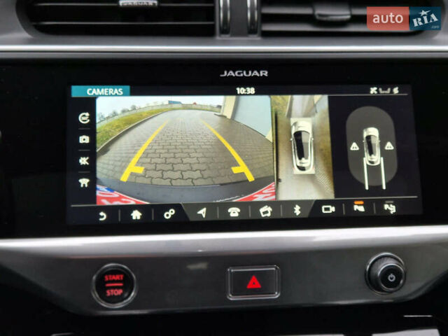 Серый Ягуар I-Pace, объемом двигателя 0 л и пробегом 131 тыс. км за 21700 $, фото 16 на Automoto.ua