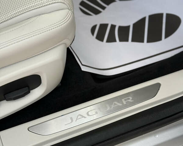 Сірий Ягуар I-Pace, об'ємом двигуна 0 л та пробігом 173 тис. км за 23499 $, фото 22 на Automoto.ua