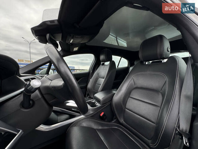 Серый Ягуар I-Pace, объемом двигателя 0 л и пробегом 150 тыс. км за 20900 $, фото 51 на Automoto.ua