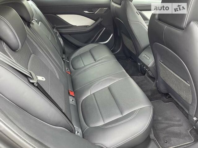 Серый Ягуар I-Pace, объемом двигателя 0 л и пробегом 107 тыс. км за 38500 $, фото 15 на Automoto.ua