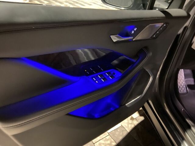 Серый Ягуар I-Pace, объемом двигателя 0 л и пробегом 125 тыс. км за 29681 $, фото 11 на Automoto.ua