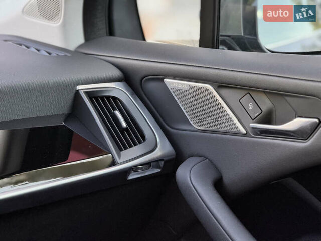 Серый Ягуар I-Pace, объемом двигателя 0 л и пробегом 142 тыс. км за 20900 $, фото 54 на Automoto.ua